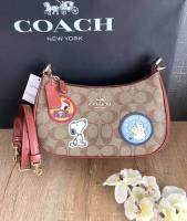 Coach Teri Shoulder Bag  สะพายข้าง ลายพีนัทและสีรุ้ง