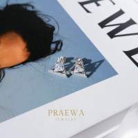 Praewa Jewelry - Cleo Triangle earrings ต่างหูเงินแท้ เพชรสวิส