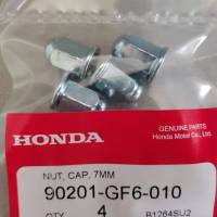 น็อตฝาสูบ honda dream 100 รหัส90201-GF6-000 (ชุดละ 4 ตัว)