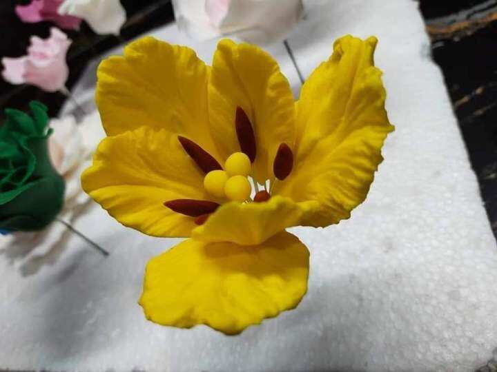 yellow parot tulip gumpaste edible flower Lazada PH
