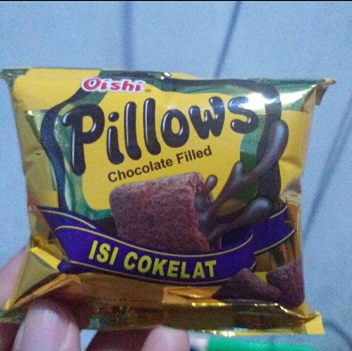 Oishi Pillows chocolate filled 10x6gr Lazada Indonesia