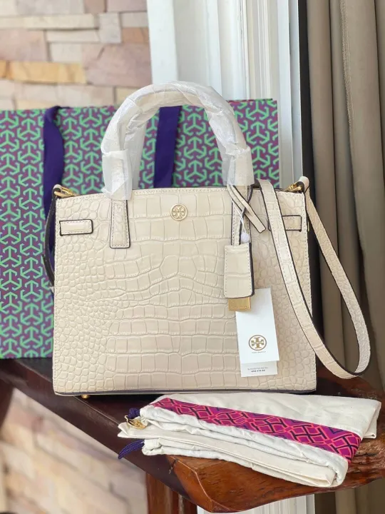 งานช็อปแบรนด์ 💕Tory Burch Walker Embossed Small Satchel Collection