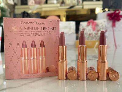 เซ็ตลิปสติก Charlotte tilbury mini iconic matte revolution lip trio set 1.5gx 3 Pcs.