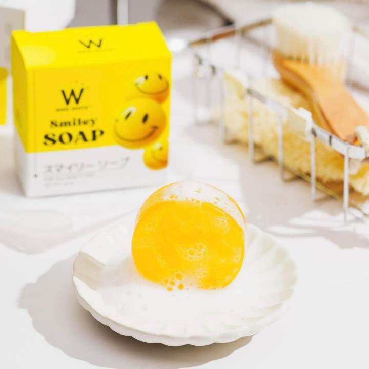 winkwhite-smiley-soap-วิงค์ไวท์-สไมลีย์-โซป-ผิวชุ่มชื้น-อิ่มน้ำ-ลดจุดด่างดำ