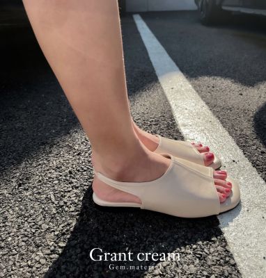 GRANT รองเท้าทรงเกาหลี รัดข้อเท้า สวยมากกกก🍂🍃