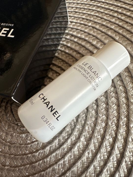 chanal-ale-blanc-essence-lotion