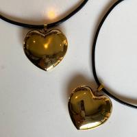 Eclat - Gold Heart Cord Necklace สร้อยโชคเกอร์รูปหัวใจ