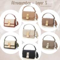 กระเป๋าสะพายข้างแบรนด์ Atreasurebox - Layer S ??