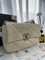 19 BAG CHANEL 30 CM WHILE PREMIUM’S GIFT