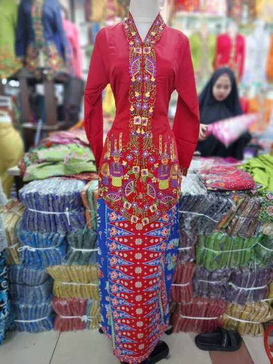 SETELAN KEBAYA ENCIM ONDEL BETAWI SETELAN KEBAYA TRADISIONAL ONDEL ...