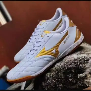 Sepatu futsal clearance mizuno basara 103