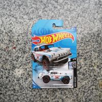 Hotwheels Big- Air Bel Air ขาว