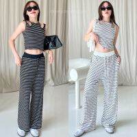 New in ????Two tone striped comfy set (450฿ฟรีส่ง) ซัมเมอร์นี้ ลายทางคืออินสุดๆ?? ชุดเซ็ตเสื้อแขนกุด ดีเทลเว้าช่วงไหล่ มาคู่กางเกงขายาวเอวสม๊อคตัดสี vibe