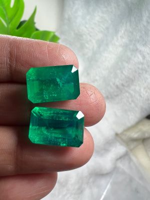 พลอย columbia โคลัมเบีย Green Doublet Emerald มรกต very fine lab made PEAR shape 10X15 มม mm..18 กะรัต 1เม็ด carats (พลอยสั่งเคราะเนื้อแข็ง)