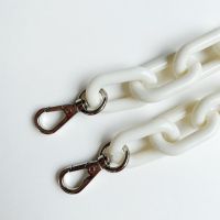 Short chain for MICH BOX -cream-