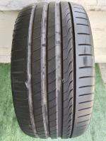 ยางเปอร์เซ็นต์ 255/35R19 Minerva ปี20 โดนหินหน้ายาง1จุด