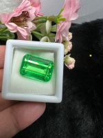 Lab emerald Octagon 10.70mmx17mm Total 1 pieces พลอย columbia โคลัมเบีย Green Emerald มรกต ผลิตจาก สวิส lab CORUNDUM HARDNESS 9 (พลอยสั่งเคราะเนื้อแข็ง)