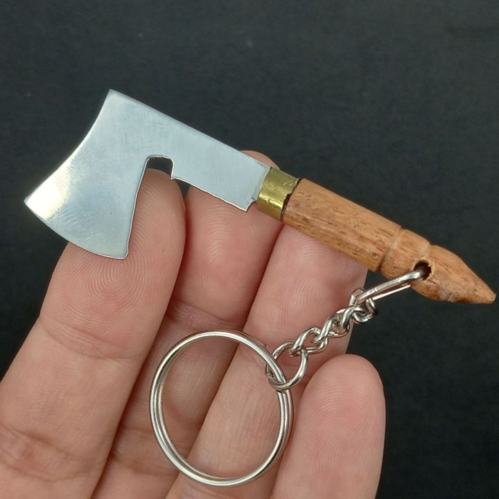 พวงกุญแจขวานจิ๋ว-mini-ax-keychain