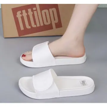 Adjustable hot sale strap slippers