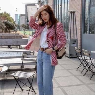 blazer-ลายชิโนริสีแดงสวยมาก-ผ้าขนทอลายนุ่มมากๆ-พร้อมบุซับในสีแดงสวยลงตัวสุดๆ-ไหล่เสริมฟองน้ำบุด้านในให้เพิ่มให้ทรงสวยมากขึ้น