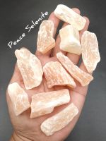 ? เซเลไนต์ สีพีช / Peace Selenite 
( Satin spar หรือ Orange Selenite ) 
เซเลไนต์เป็นหินที่คนรักหินมักจะต้องมีเสมอ เพิ่มเติมคือสีที่หวานคล้ายสีพีชธรรมชาติ 

✨ มี 10 ชิ้น ให้เลือก No. 1 - 10 จ้าา