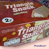 ขนมสอดไส้ครีมรสนม triangle snack ไตรแองเกิล สแน็ค 8 กรัม x 24 ชิ้น ตรา แดท แดท ช็อกโกแลต