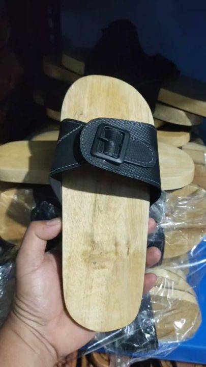 Sandal Bakiak Terompah Klompen Kayu Sendal Wudhu Kayu Bakiak Tatompah Sendal Kayu Tradisional 