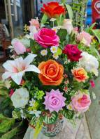##แจกันดอกไม้ประดิษฐ์ เกรดพรีเมี่ยม(พร้อมแจกัน) ใช้แสดงความยินดีในโอกาสต่างๆ
