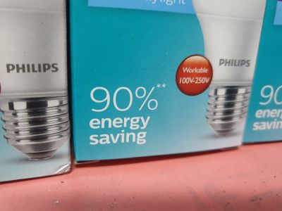 Philips หลอดไฟ LED Essential Bulb 7 วัตต์ 7W ขั้ว E27 แสงเหลือง(วอมไวท์) Warm white#แพ็ค2หลอด# ( หลอดไฟ LED ไฟ LED Light ไฟLED ไฟแต่งห้อง ไฟตกแต่งห้อง )