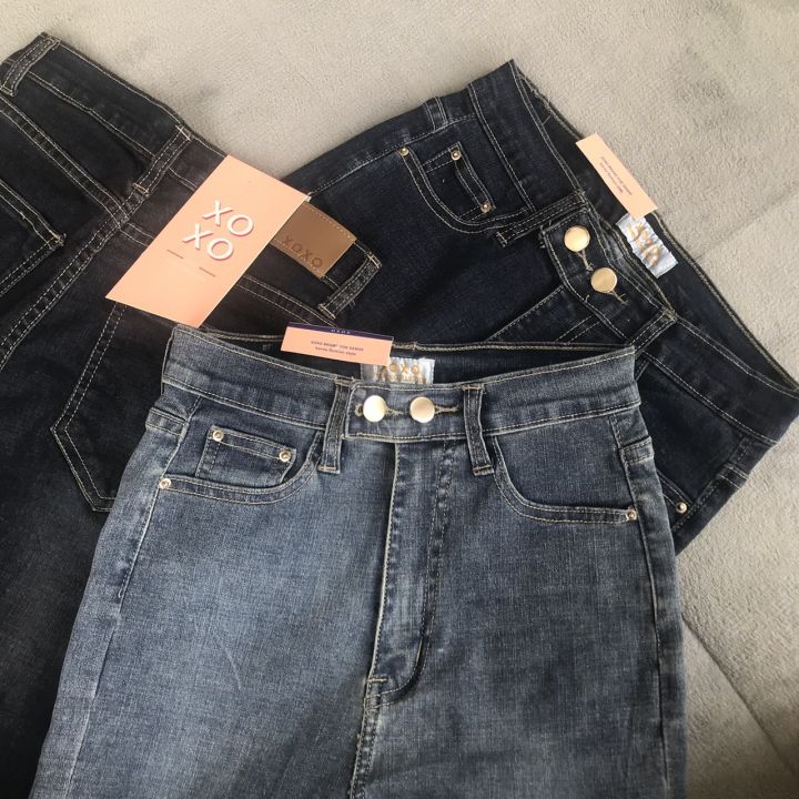 new-collection-xoxo-premium-jeans-กางเกงยีนส์ทรงบอยสลิม-ผ้านอกยืดเยอะ-เอวสูงปิดสะดือ-ดีเทลขอบยื่นกระดุม2เม็ด-เย็บริมเหลือง-ป้ายxoxo-size-s-m-l-xl-3สี-เข้ม-ซีด-สนใจสั่งได้ค่ะ