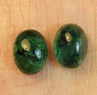 2.9cts 8x6mm มรกตธรรมชาติคู่ 2.9cts 8x6mm natural emerald pair