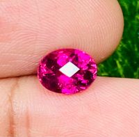 1.39cts ทัวร์มาลีนรูเบลไลท์ธรรมชาติ 8x6x4.6mm 1.39cts natural rubellite tourmaline 8x6x4.6mm