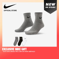 Nike Unisex Everyday Lightweight Training Ankle Socks (3 Pairs) Socks - Multi-Color