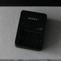 ( Used!! ) Sony Battery Charger ( BC-QZ1 ) For NP-FZ100 ( Mint )