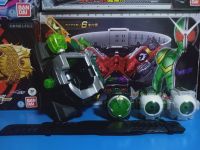 Kamen Rider Ghost(คาเมนไรเดอร์ โกสต์) Dx Megauruoder &amp; Necrom Eyecon Set มือ2 นอกกล่องสภาพดี ของแท้100%