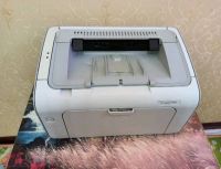 HP LaserJet P1005มือสอง พร้อมใช้แถมตลับหมึกใหม่ สายไฟ สายUSB