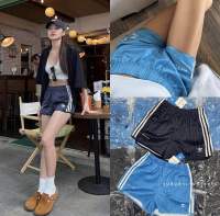 Adi short pant ?? มาแล้วค่า สายสปอร์ตเกิร์ลห้ามพลาดเลย?? กับกางเกงขาสั้นงานผ้าซาตินผสมไนล่อน ดีเทลมีเส้นตัดกับเนื้อผ้า ด้านข้างแต่งแถบขาว โลโก้งานสกรีนนะค่า งานชนช้อปป้ายแท็กครบน้า   2 สี ✔️ดำ ✔️ฟ้า  Size : เอว 24-32" สะโพก-38” ยาว 12.5-13"