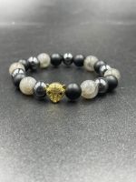 Labradorite with onyx protection bracelet.