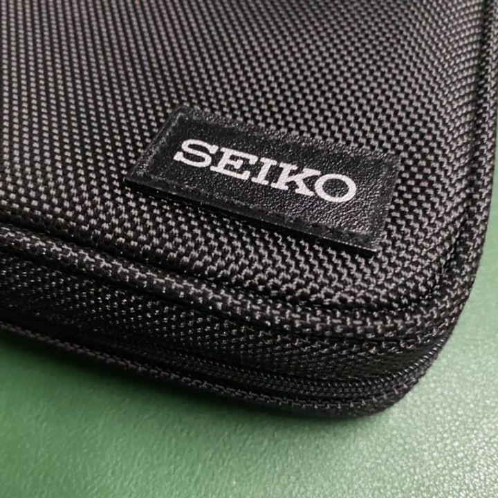 กล่อง-seiko-5-sports-box-zippy-กล่องนาฬิกา-ไซโก้-ของแท้100-กล่องซิป-สีดำ-สินค้าใหม่-พร้อมผ้าเช็ดนาฬิกา