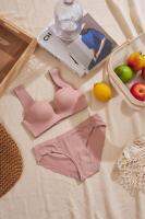 EMILY Push-Up Bra NUDE PINK ( set seamless bra + panty ) เซ็ตบราไร้โครงและกางเกงในฟรีไซส์ สีชมพูนู้ด