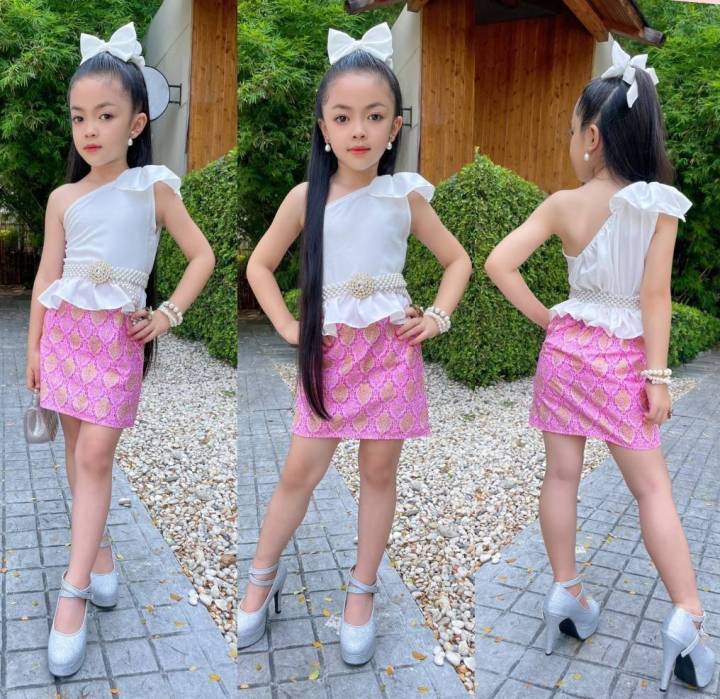 ing-ชุดไทยเด็กผู้หญิง-ชุดไทยประยุกต์-กระโปรงลายไทย-ชุดไทยเด็ก