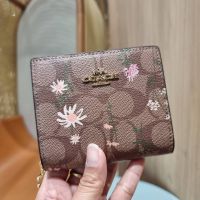 COACH C8734 SNAP WALLET IN SIGNATURE CANVAS WITH WILDFLOWER PRINT กระเป๋าสตางค์ใบเล็ก แบรนด์แท้?%(outlet)ถ่ายจากสินค้าจริง