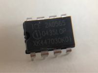 ICE2A0565 2A0565 direct plug-in DIP-8 new LCD power management chip