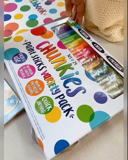 Ooly Chunkies Paint Sticks Variety Pack สีเพ้นท์แบบแท่ง 24 สี ขายโดย a