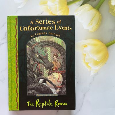 #Chapterbooks #Fictionbooks  วรรณกรรมเยาวชน • ภาษาอังกฤษ  ▫️A Series of Unfortunate Events ▫️ The Reptile Room : No. 2
