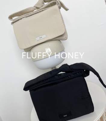 Kindofficial | Fluffy Honey Bag