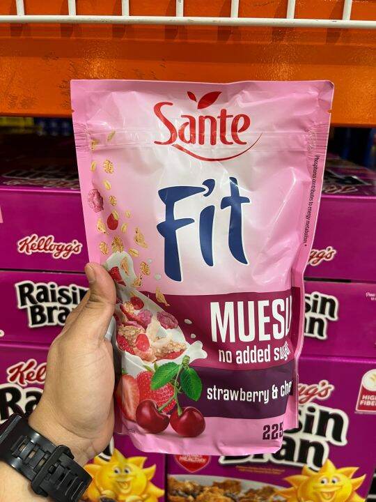 SANTE FIT NO ADDED SUGAR STRAWBERRY, RASPBERRY AND CHERRY MUESLI CEREAL