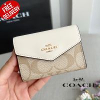 กระเป๋าสตางค์ Coach CH202 Flap Card Case In Signature Canvas