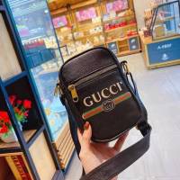 กระเป๋าGucci print messenger bag สะพายข้างงานพร้อมกล่องเขียวหนังpuอย่างดีซิปปั๊ม งานสวยกุชชี่คือปังตลอดๆ ขนาด13*18