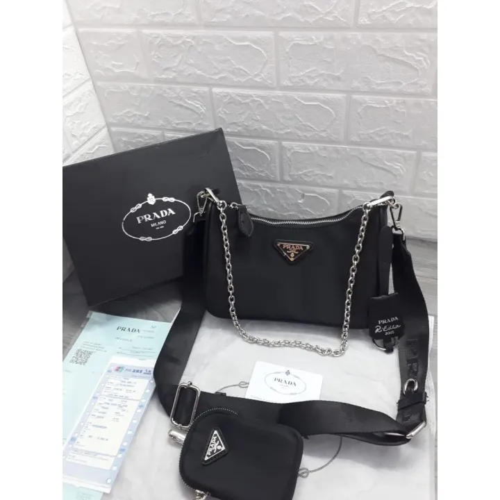 tas prada hobo